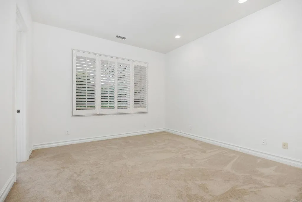 https://cdn.realtyfeed.com/cdn/127/306785567/50874867cbce106dbeff723e4374fd46.webp