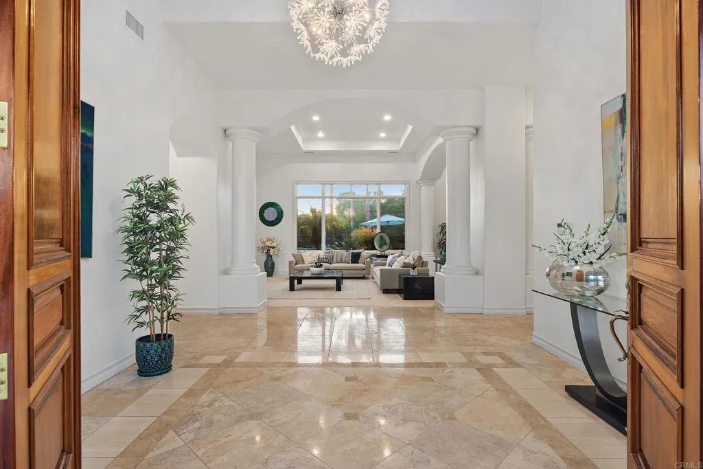 https://cdn.realtyfeed.com/cdn/127/306785567/9121c88f8150f7a4297d5a94502f1d75.webp