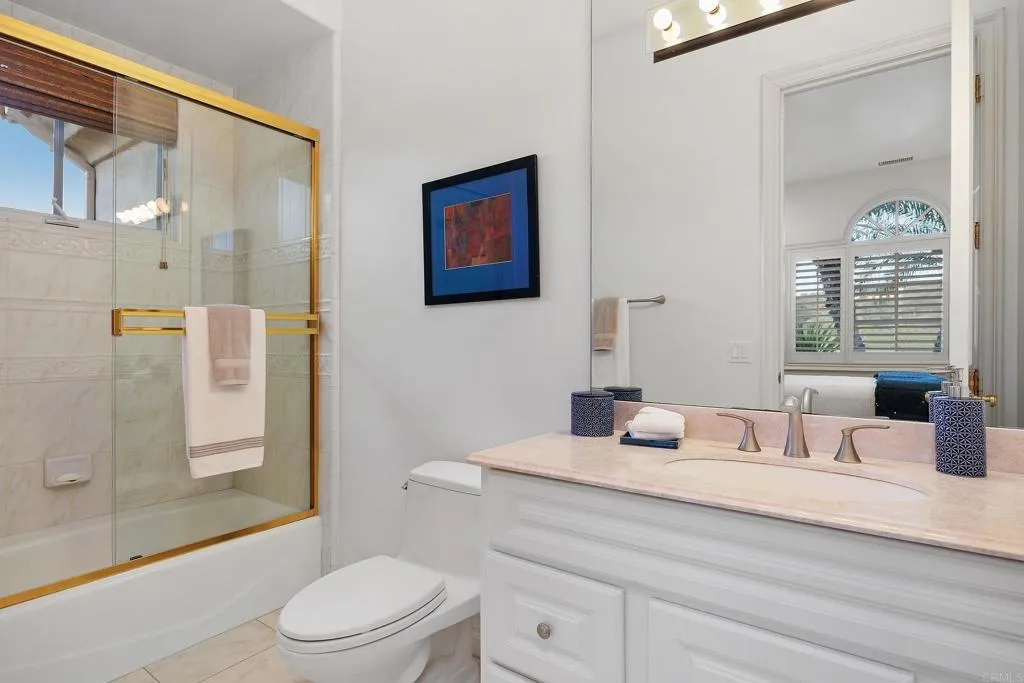 https://cdn.realtyfeed.com/cdn/127/306785567/b24608972cdaa8cb4901d816fd32426c.webp