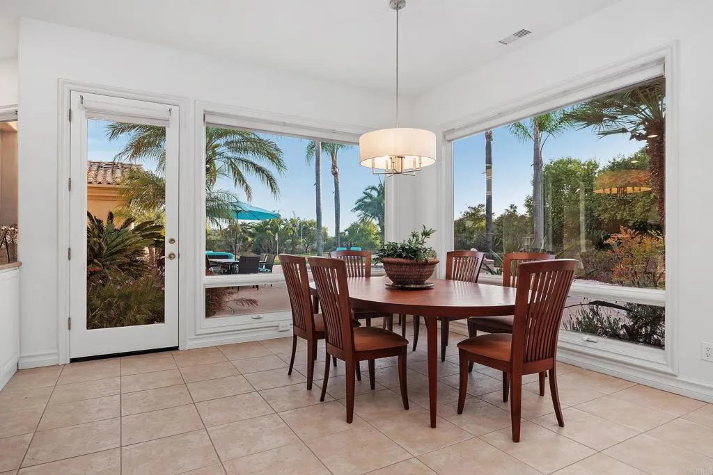 https://cdn.realtyfeed.com/cdn/127/306785567/d6dad89b9b0571e819d8088231fb7f51.webp