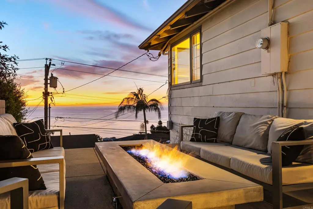 https://cdn.realtyfeed.com/cdn/127/306785572/f2dd9415beee8585ced5f7873786f86a.webp