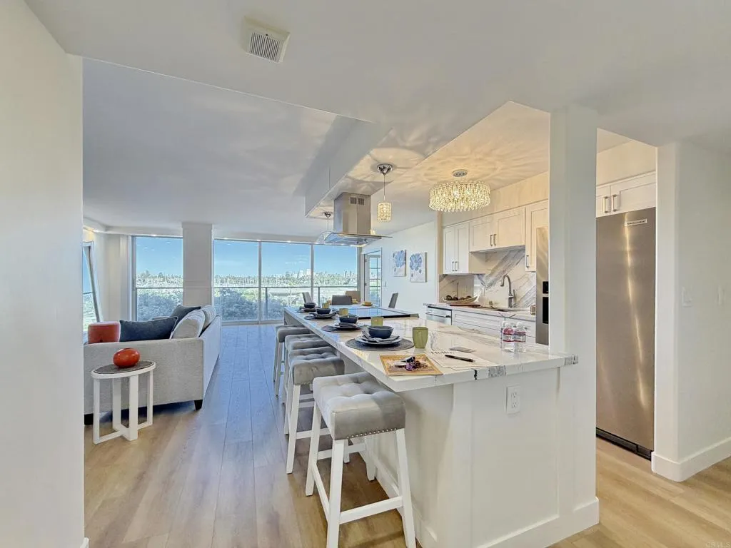 https://cdn.realtyfeed.com/cdn/127/306785600/83baad9b001f9540a4434c0fc3dcf38b.webp