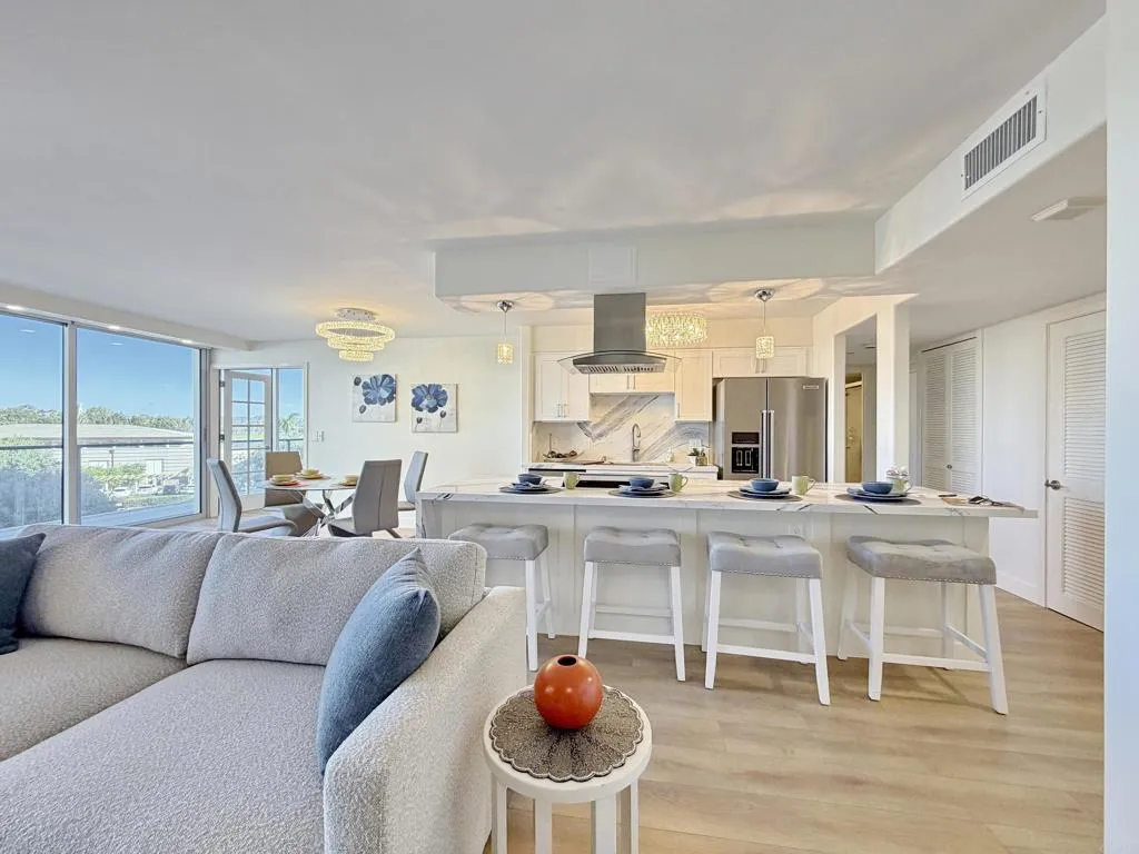 https://cdn.realtyfeed.com/cdn/127/306785600/d1314752727a2576967e72f116729cf4.webp