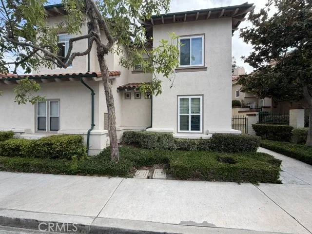 Tustin, CA 92782