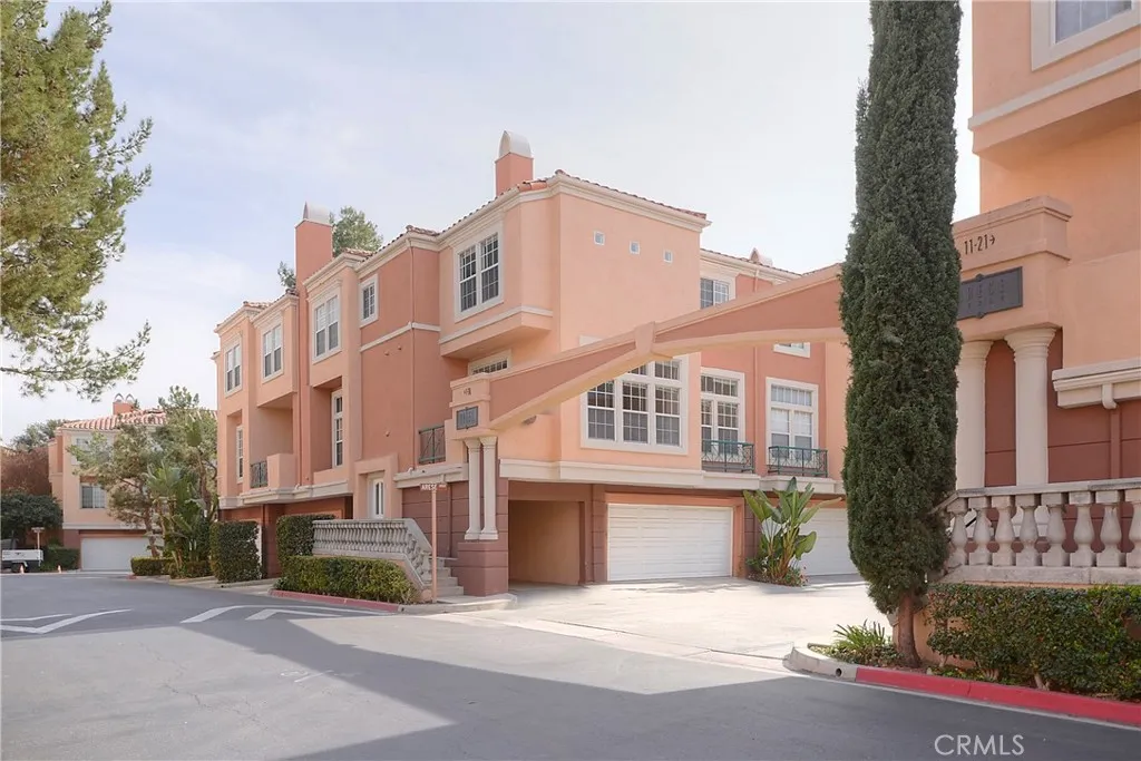 Irvine, CA 92606