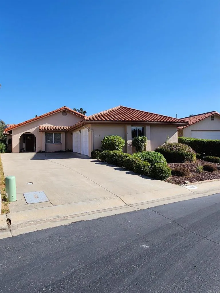 1066 RIDGE HEIGHTS Drive