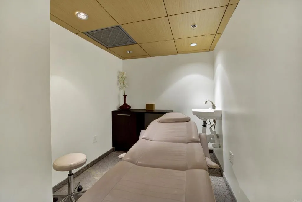 Photo #24: PTP2605943 Listing: Photo #24
