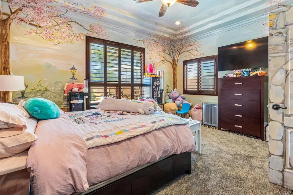 https://cdn.realtyfeed.com/cdn/127/306785695/13681071e18bfb7987eb01b28bafe4f1.webp