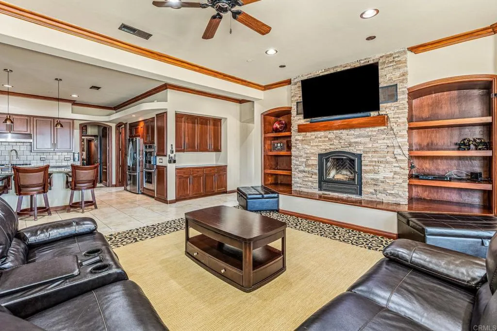 https://cdn.realtyfeed.com/cdn/127/306785695/45227085b03053c9aed2c957966ef10b.webp