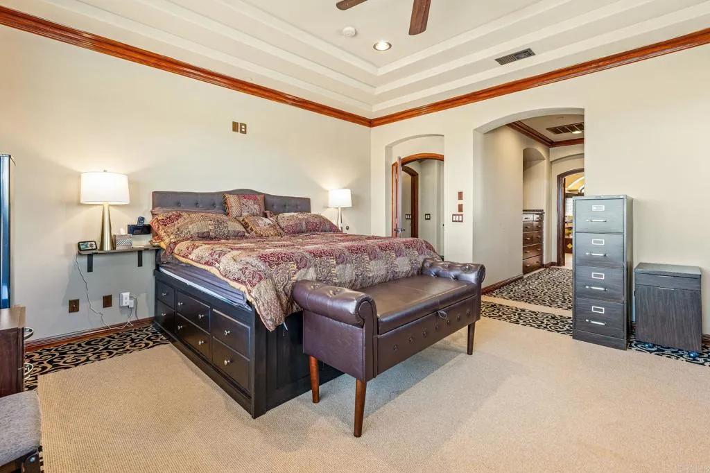 https://cdn.realtyfeed.com/cdn/127/306785695/4cbac10e0327b40f7c8d1502583935f6.webp