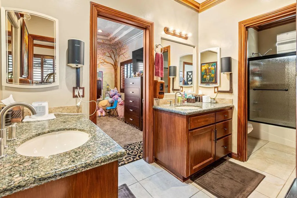 https://cdn.realtyfeed.com/cdn/127/306785695/6fd6d5d71aeebed88fec3b5051652f9f.webp