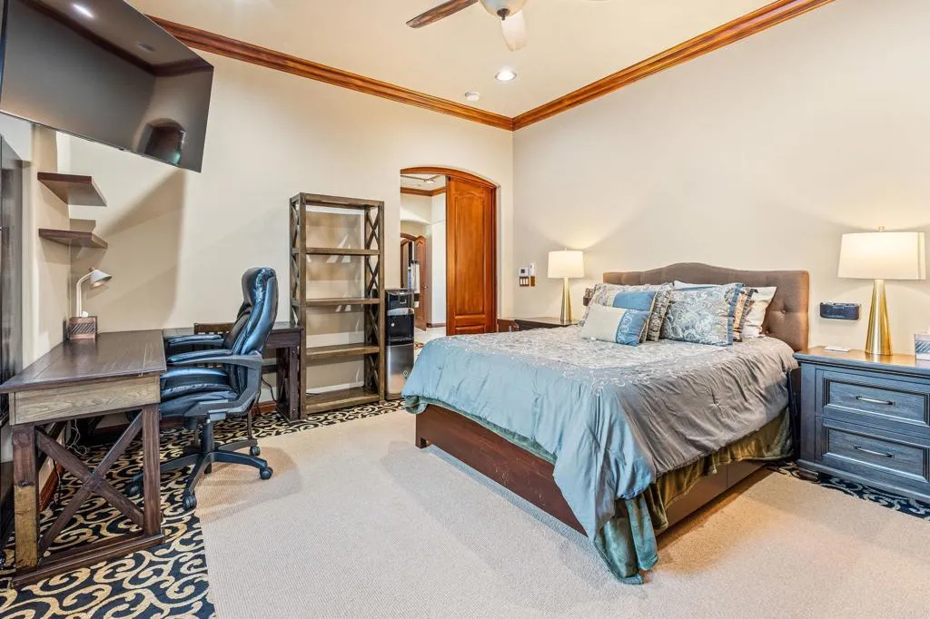 https://cdn.realtyfeed.com/cdn/127/306785695/7ccbe7470ae66777e312dc3f681d83e8.webp