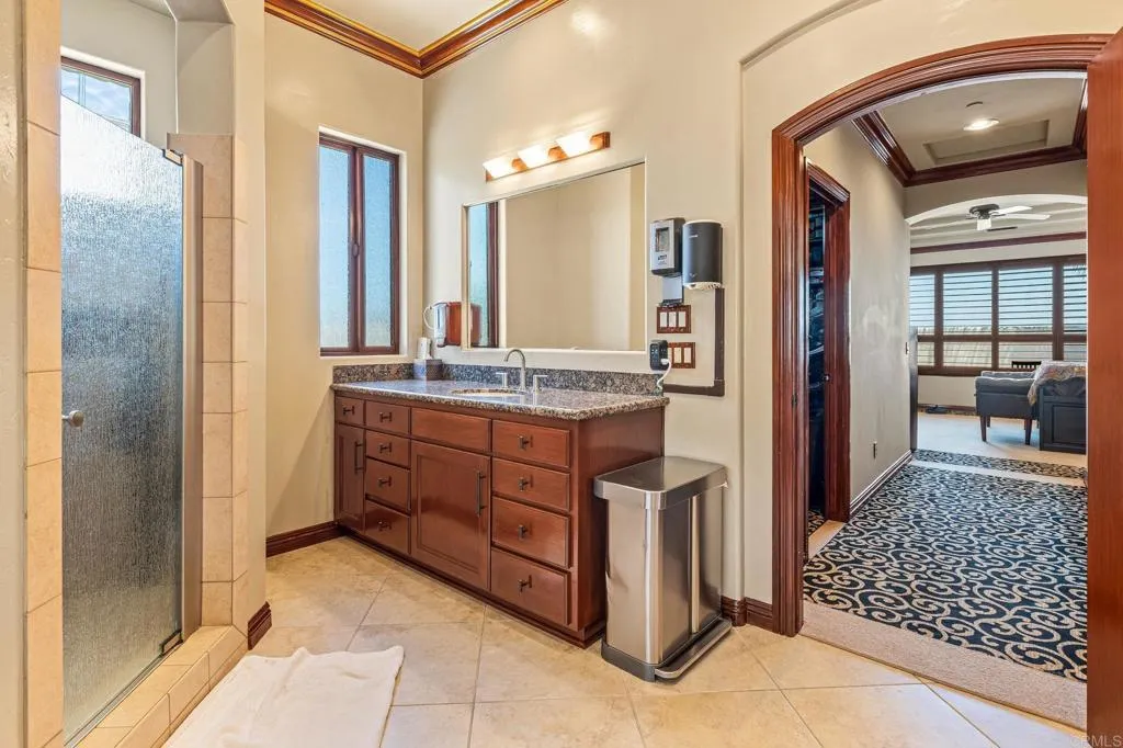https://cdn.realtyfeed.com/cdn/127/306785695/9d14eea3c435b240652bae9d560ca4fd.webp