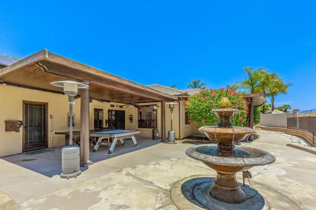 https://cdn.realtyfeed.com/cdn/127/306785695/f82cde9211de84520e60f070d2e05a4f.webp