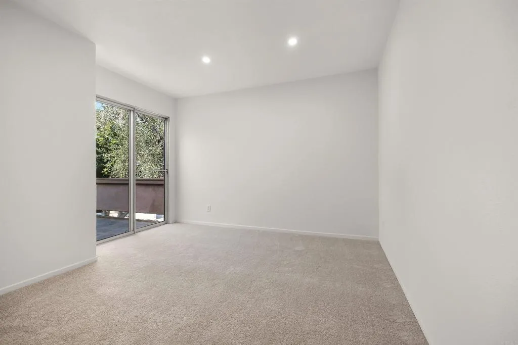 Photo #12: PTP2605942 Listing: Photo #12