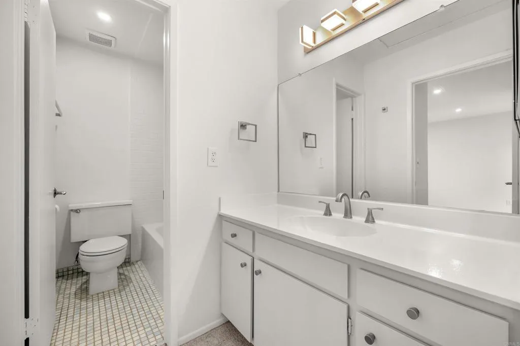 Photo #11: PTP2605942 Listing: Photo #11