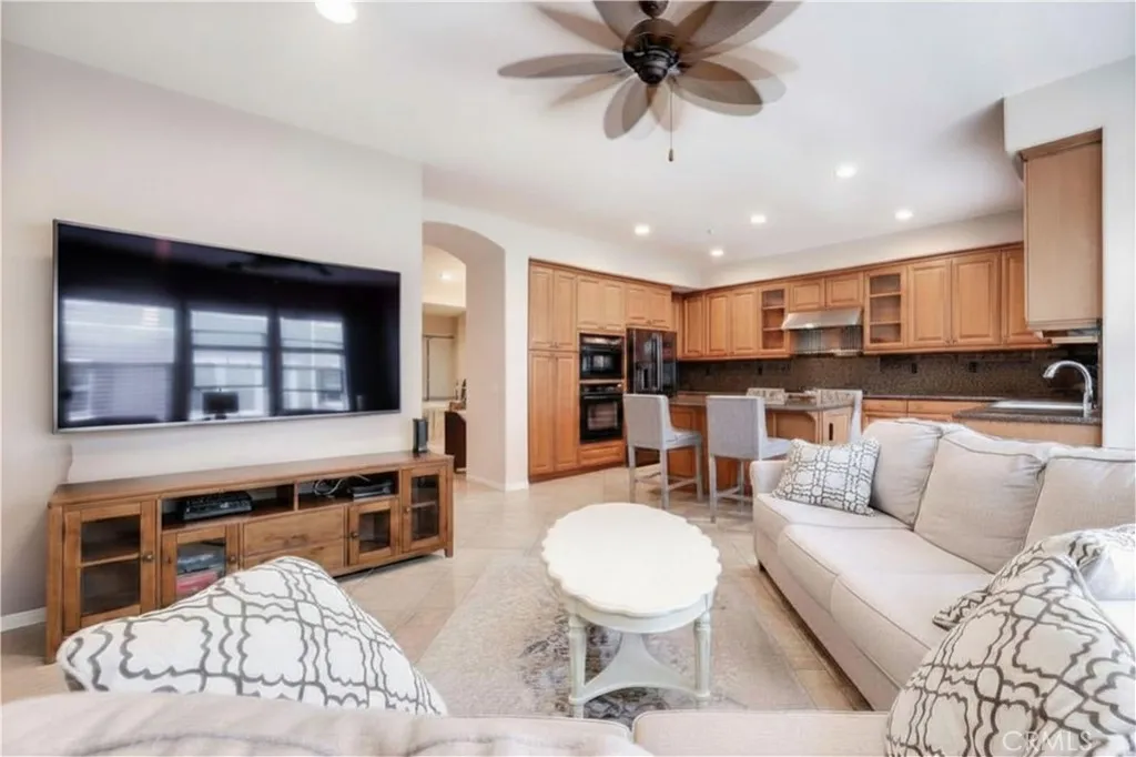 Huntington Beach, CA 92648
