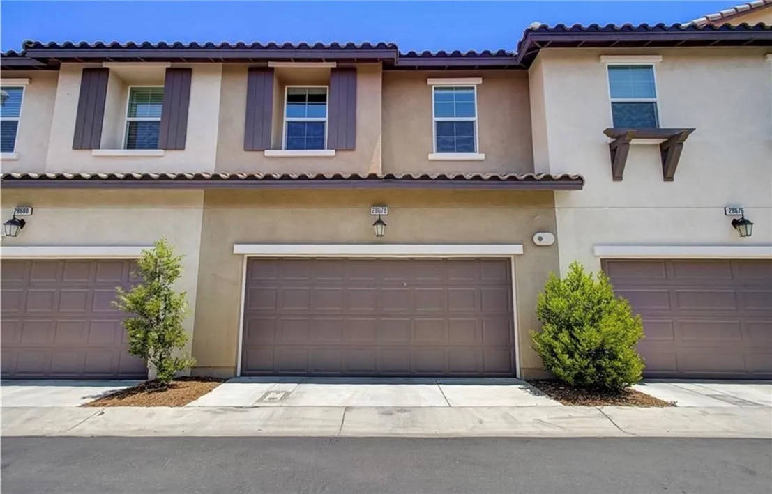 Valencia, CA 91354