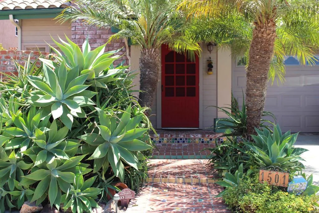 https://cdn.realtyfeed.com/cdn/127/306785778/ac2bd674bac99a15790e7f5e6fc0edf9.webp