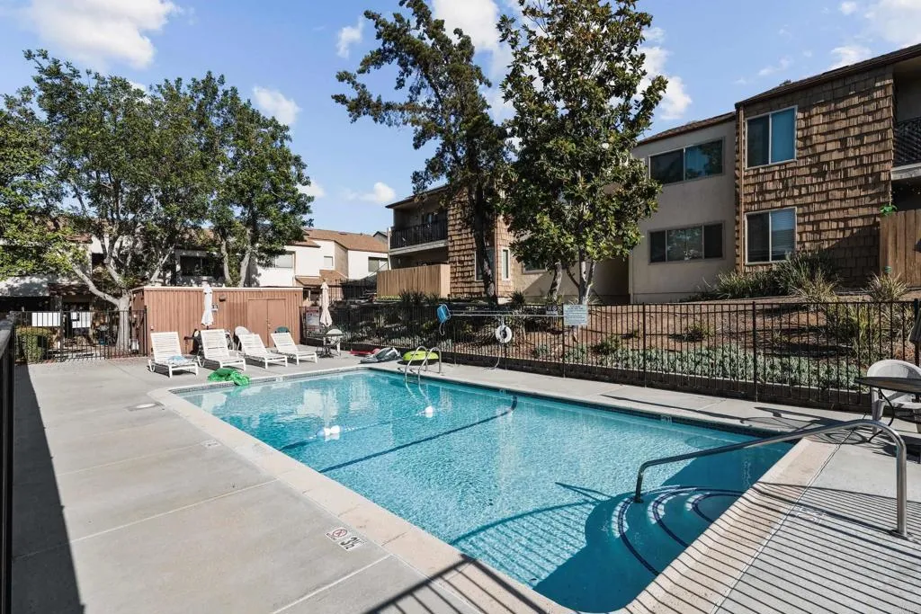 Photo #13: PTP2605946 Listing: Photo #13
