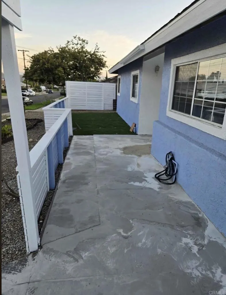 9742 Vomac Road, Santee, CA 92071 - Photo 3 of 12, Santee, CA