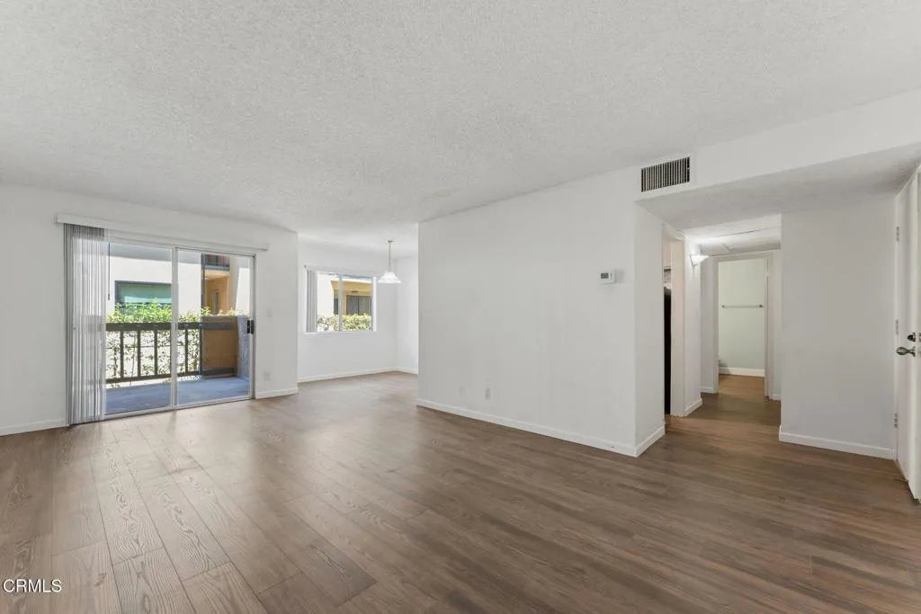 355 S Madison Avenue 122