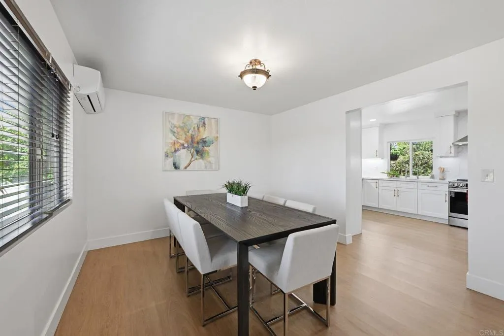 https://cdn.realtyfeed.com/cdn/127/306785826/0abb35fb50674842339e225542512006.webp