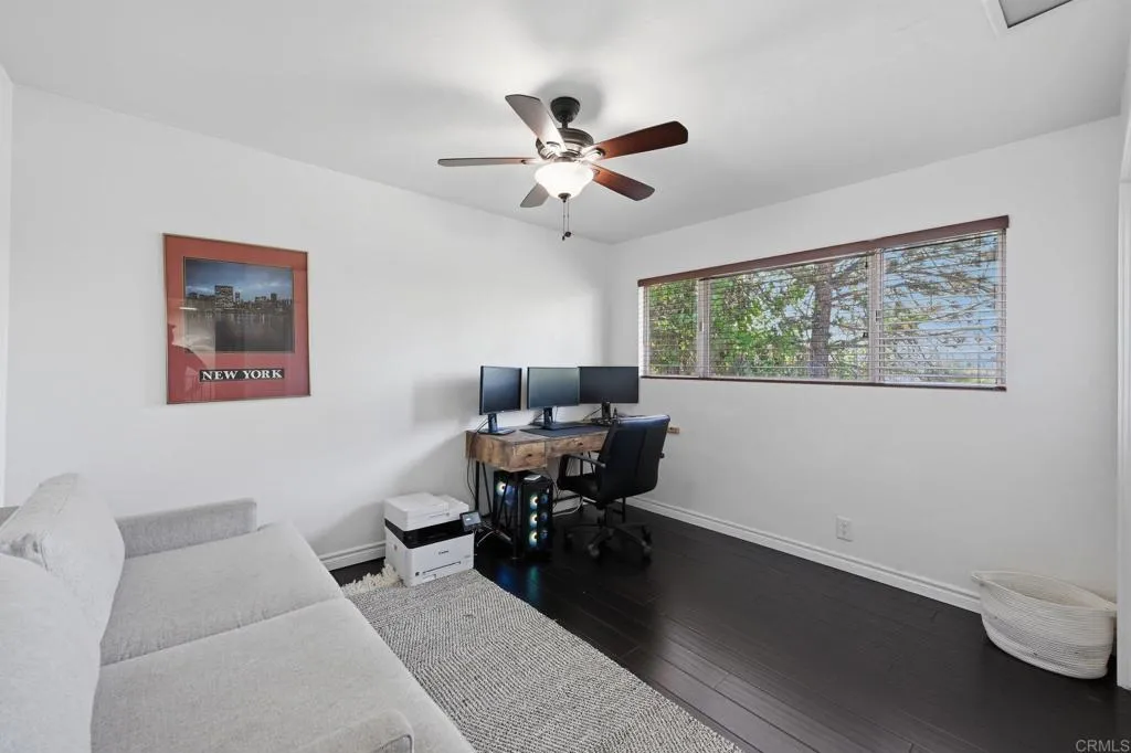 https://cdn.realtyfeed.com/cdn/127/306785826/233560f725436baafb0581ad808d9e83.webp