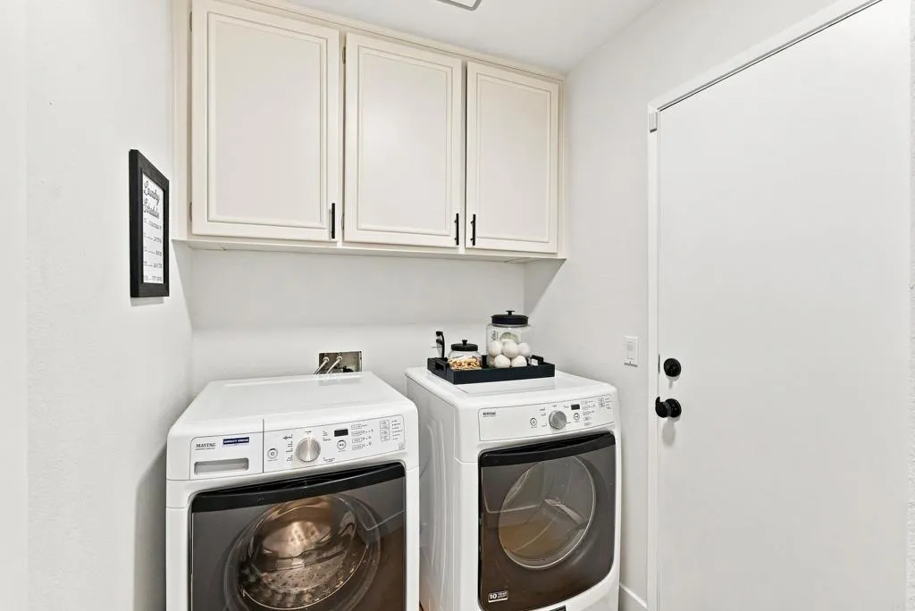 https://cdn.realtyfeed.com/cdn/127/306785840/0ef590dc2c32a8e115e582047131f8bb.webp