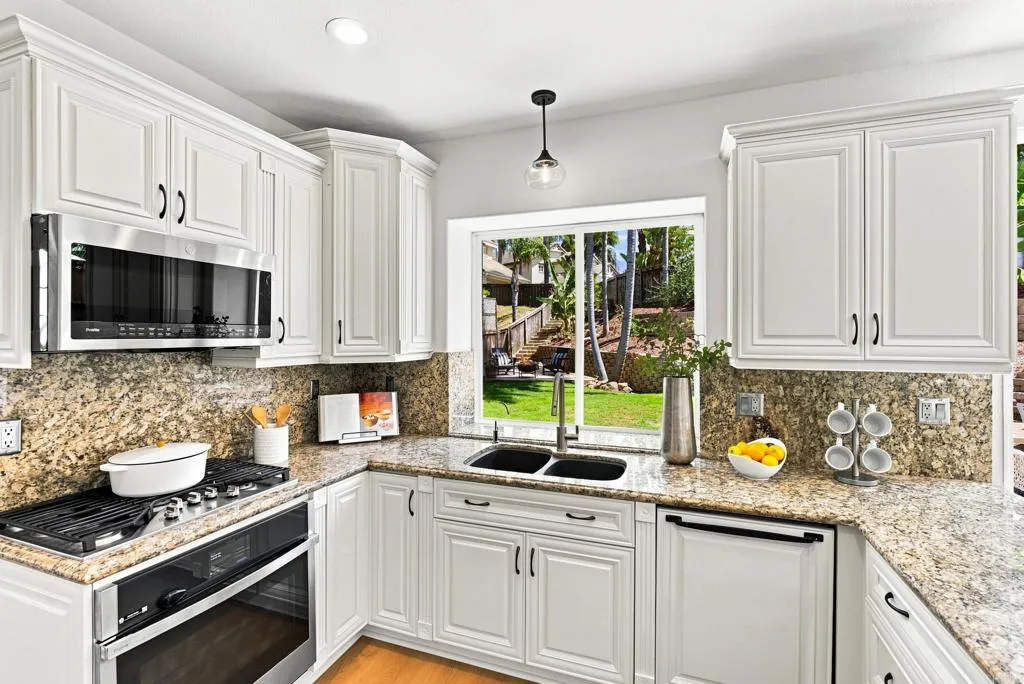 https://cdn.realtyfeed.com/cdn/127/306785840/26dd8dbfc47f9bc1cef7aa7e1d969f97.webp