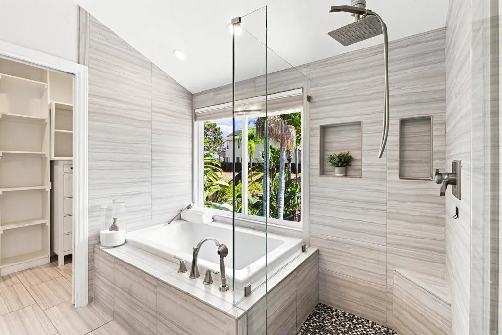 https://cdn.realtyfeed.com/cdn/127/306785840/8b23061ec81ead04c065673be89d8373.webp