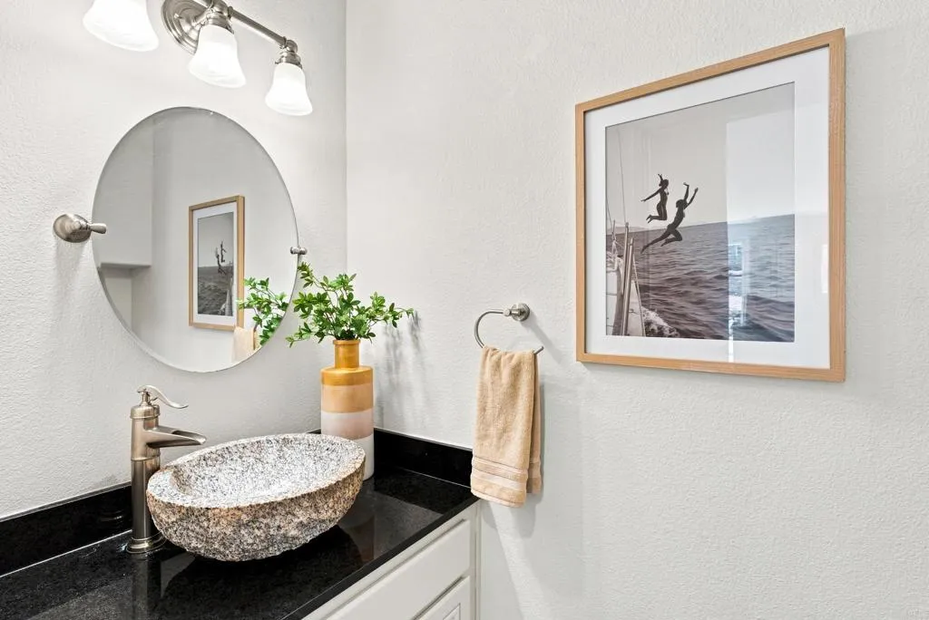 https://cdn.realtyfeed.com/cdn/127/306785840/9489677cb0f075bf3c97d04902171108.webp