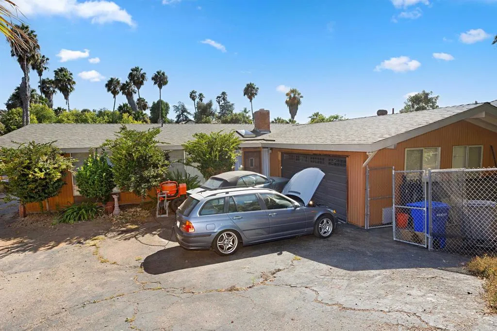 609 Roca Place, Vista, CA 92084 - Photo 5 of 43, Vista, CA