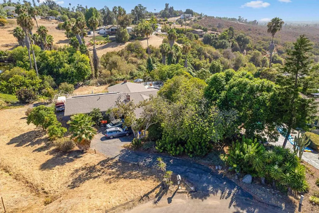 609 Roca Place, Vista, CA 92084 - Photo 2 of 43, Vista, CA