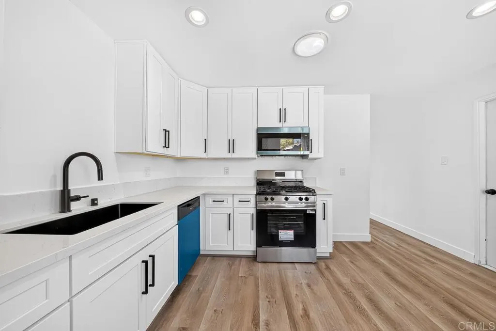 https://cdn.realtyfeed.com/cdn/127/306785894/3646d46d4f5774c58261c38580ae26dd.webp