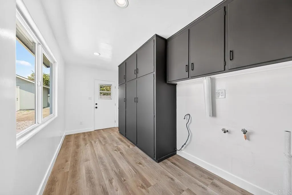 https://cdn.realtyfeed.com/cdn/127/306785894/ede7574c74116a8813778698a798c2d5.webp