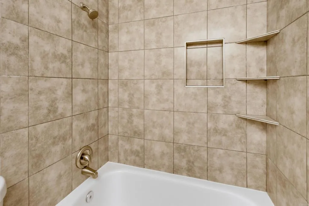 Photo #8: PTP2605952 Listing: Photo #8