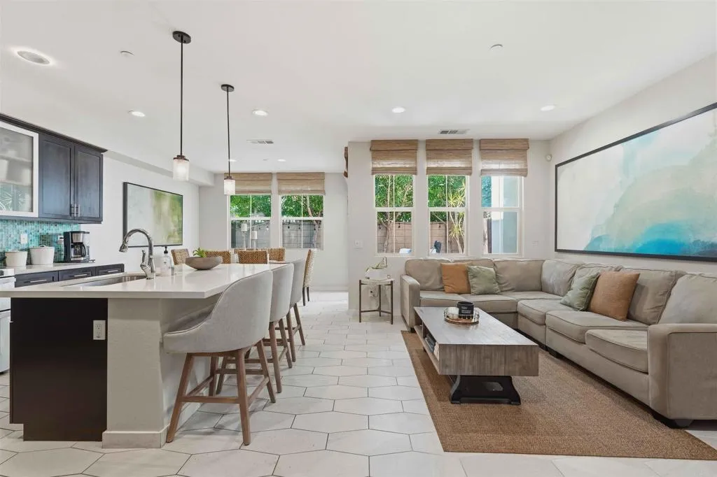 Photo #11: PTP2605953 Listing: Photo #11