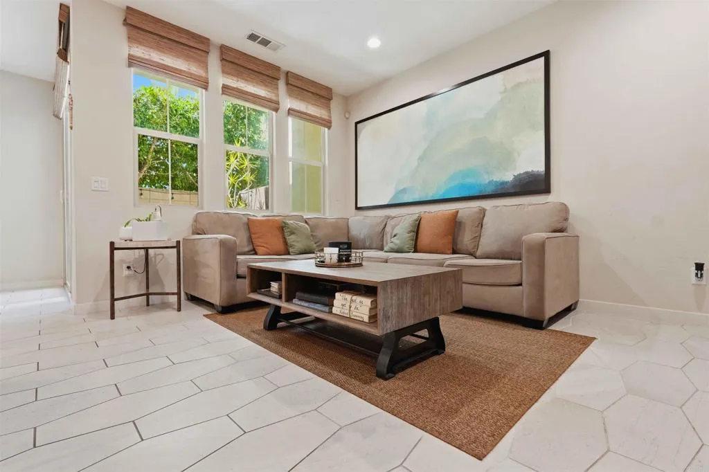 Photo #12: PTP2605953 Listing: Photo #12