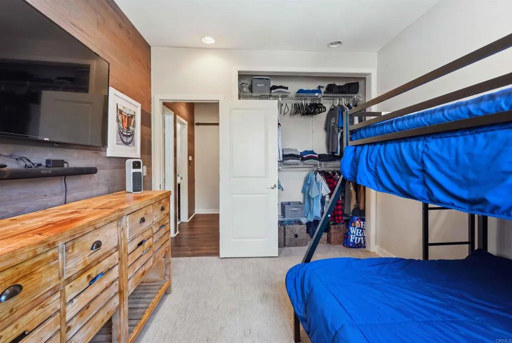 Photo #42: PTP2605953 Listing: Photo #42