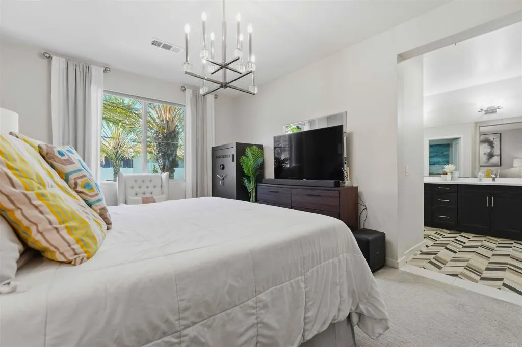 Photo #31: PTP2605953 Listing: Photo #31