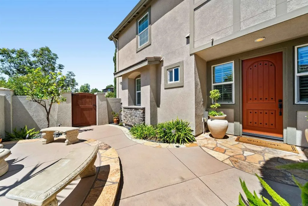 https://cdn.realtyfeed.com/cdn/127/306785943/1ba53ce217ca4f02d4f529ef47bf2b47.webp