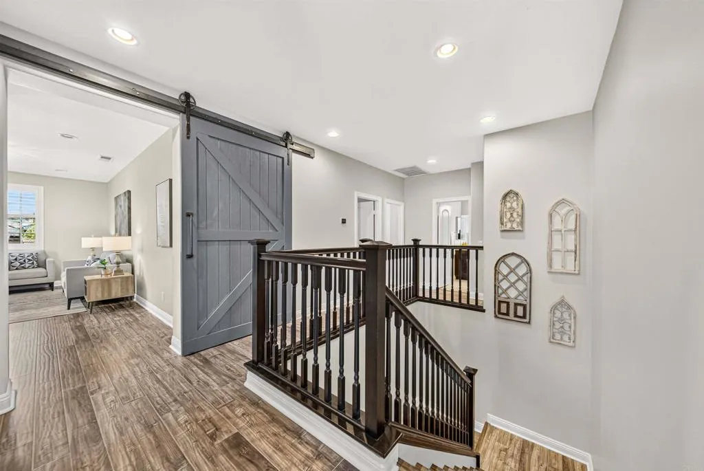 https://cdn.realtyfeed.com/cdn/127/306785943/1cb8d48c38060cd8d53e70a56945eb7c.webp