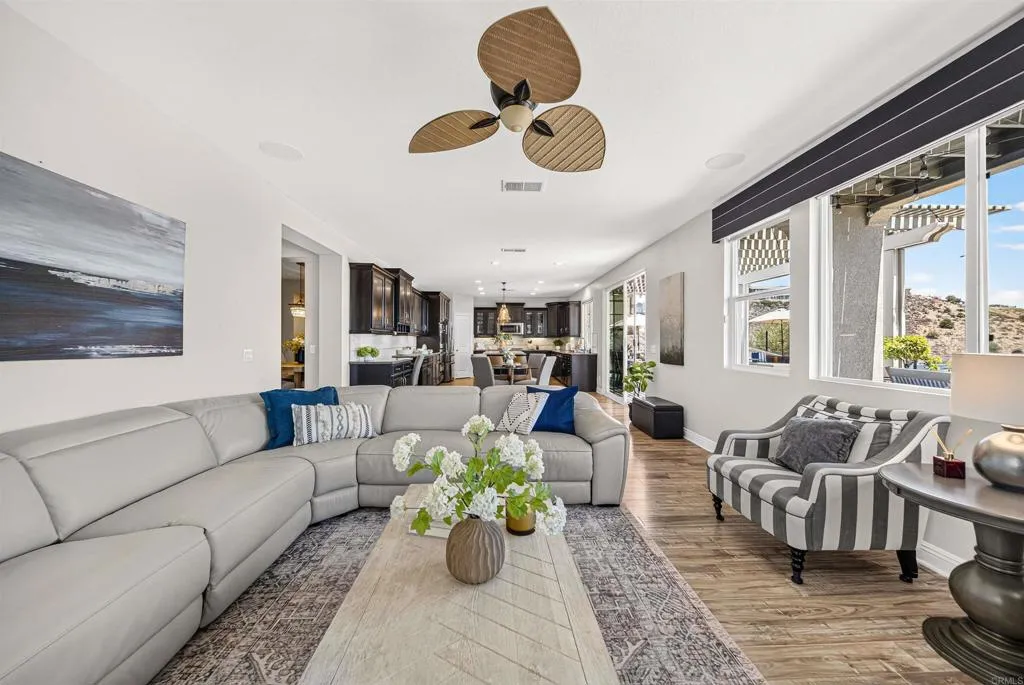 https://cdn.realtyfeed.com/cdn/127/306785943/999e14153a178436f249847a723d59f5.webp