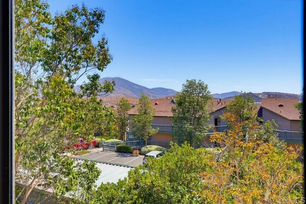 https://cdn.realtyfeed.com/cdn/127/306785947/35786a4b6fd6bfda9b8db441400c9ea1.webp