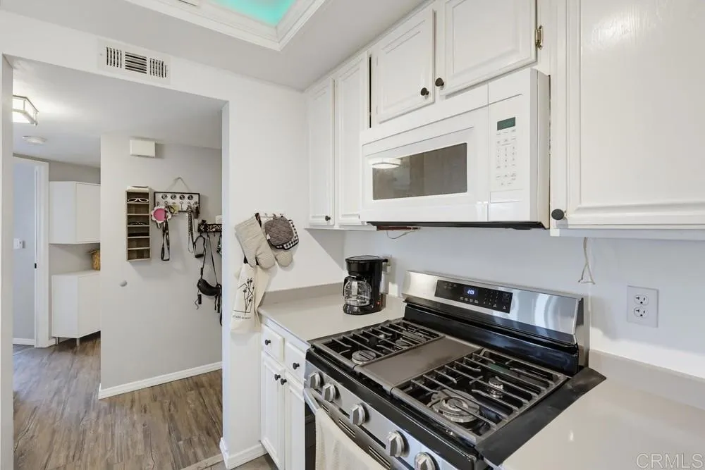 https://cdn.realtyfeed.com/cdn/127/306785947/ba4425561ef4ad09e8069942ab54a501.webp