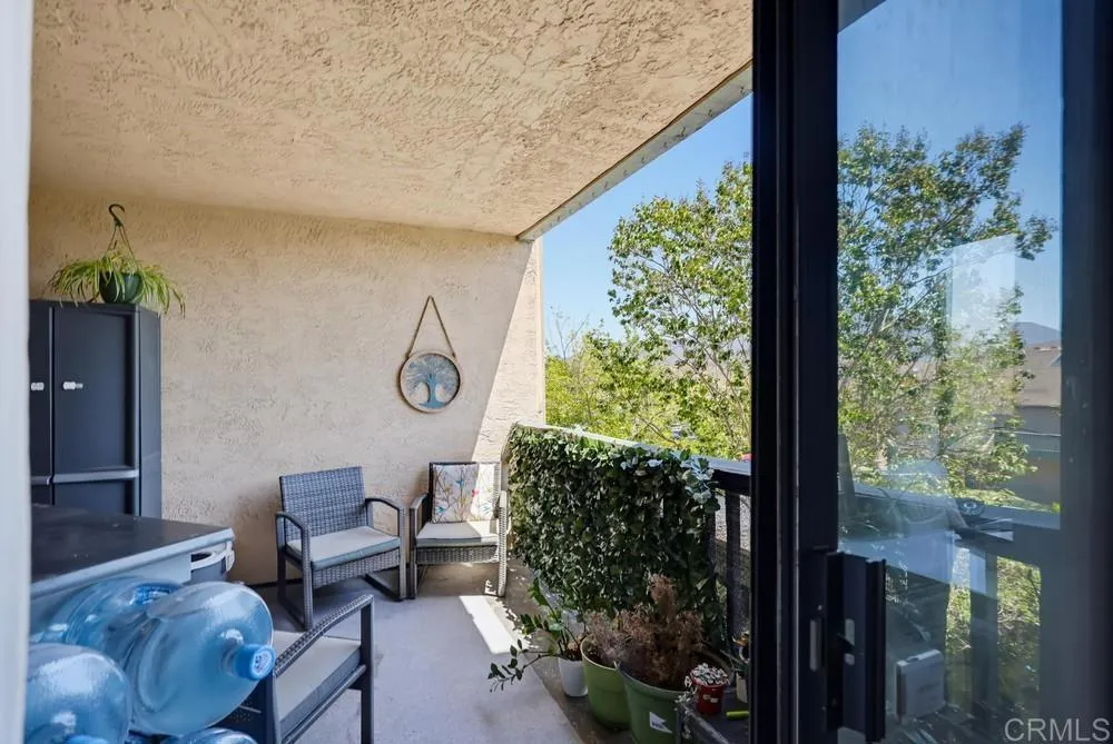 https://cdn.realtyfeed.com/cdn/127/306785947/e559a28e80ee917a7e82a384e4231eb5.webp