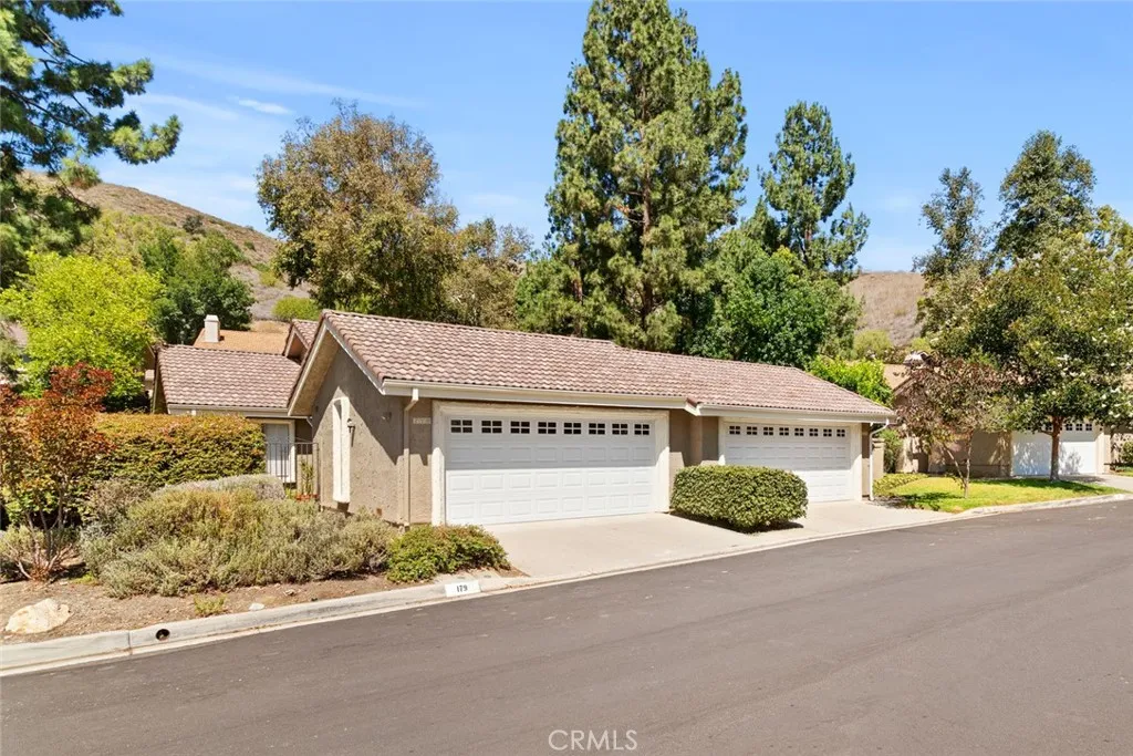 Oak Park, CA 91377