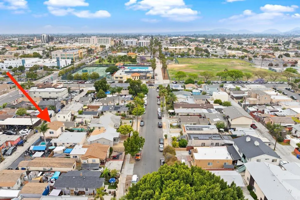 3652 44th, San Diego, CA 92105 - Photo 4 of 16, San Diego, CA