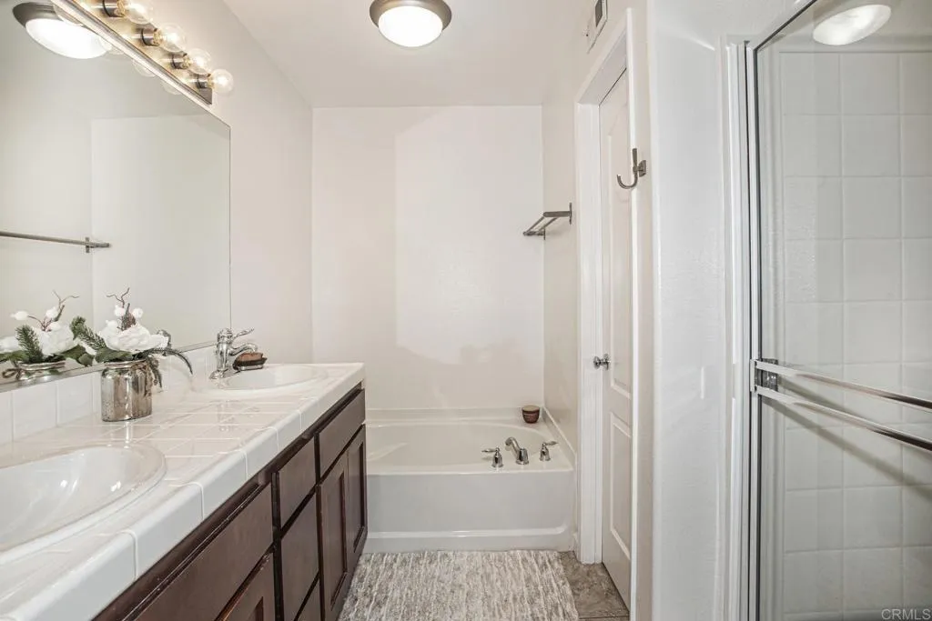 Photo #13: PTP2605954 Listing: Photo #13